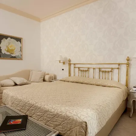 Posillipo Hotel 4*
