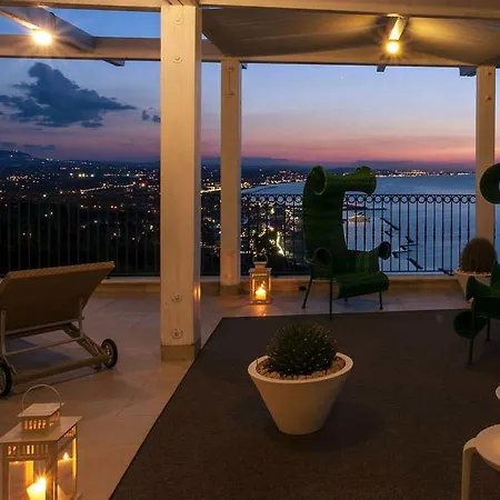 Posillipo فندق